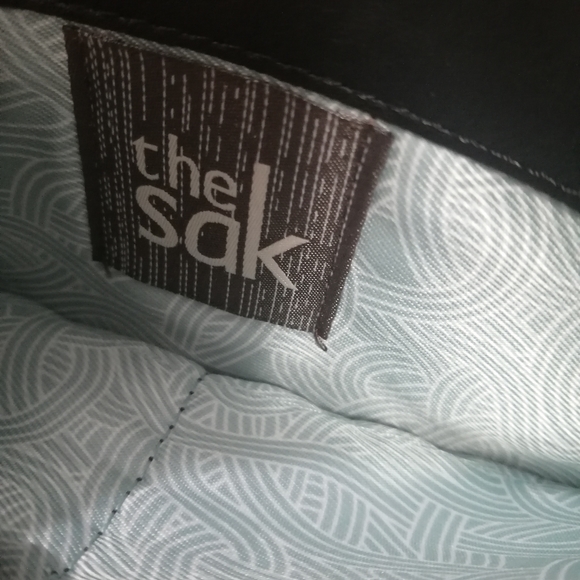 The sak black wallet / phone case wristlet - Picture 4 of 6